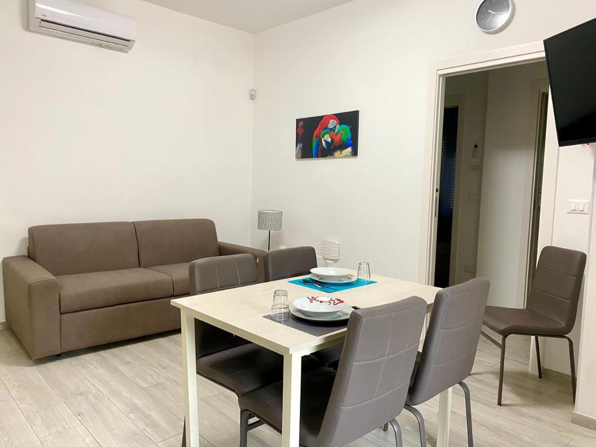 Casa Brina By Home080 - Puglia Mia Apartments 莫诺波利 外观 照片