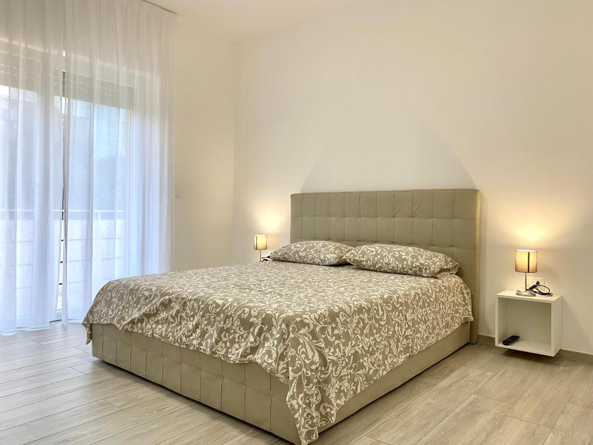 Casa Brina By Home080 - Puglia Mia Apartments 莫诺波利 外观 照片